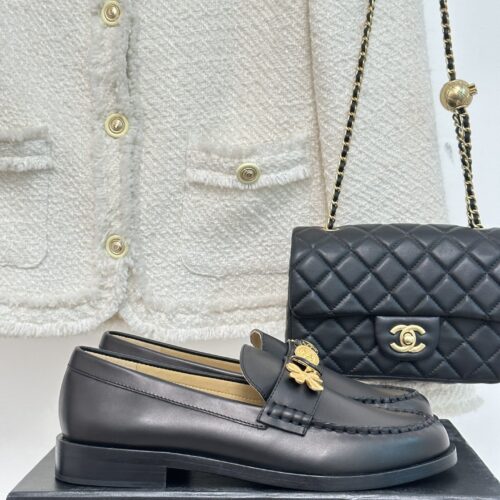 High Quality Luxury Chanel Classic Double C Gold Four-Leaf Clover Gold Coin Loafers – Style 81030 product detail