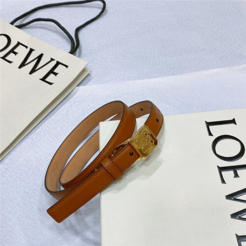 High Quality Luxury Loewe Loewe Amazona Padlock Belt In Smooth Calfskin – Style 04646 alternate view