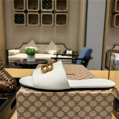 High Quality Luxury Balenciaga Flat Heel Round Toe Slide Side Slides – Style 42883 product detail