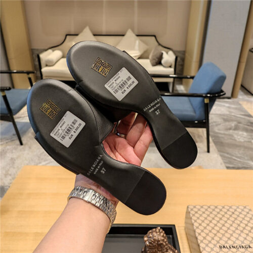 High Quality Luxury Balenciaga Flat Heel Round Toe Slide Side Slides – Style 41187 product detail