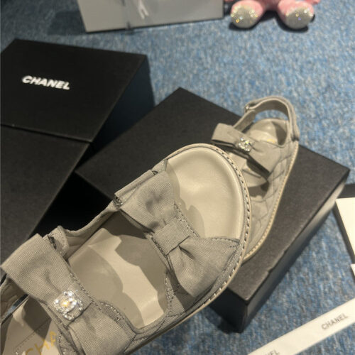 High Quality Luxury Chanel New Velcro Sandals product detail