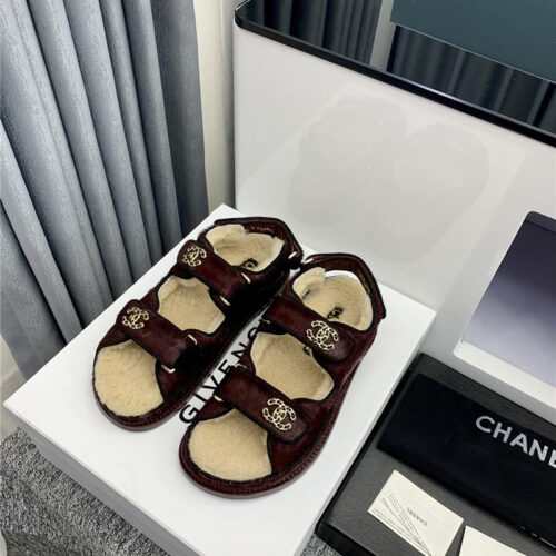 High Quality Luxury Chanel Beach Sandals – Style 99718 product detail