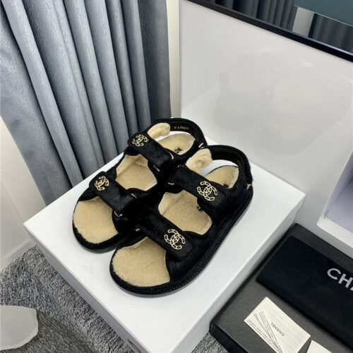 High Quality Luxury Chanel Beach Sandals – Style 61862 product detail