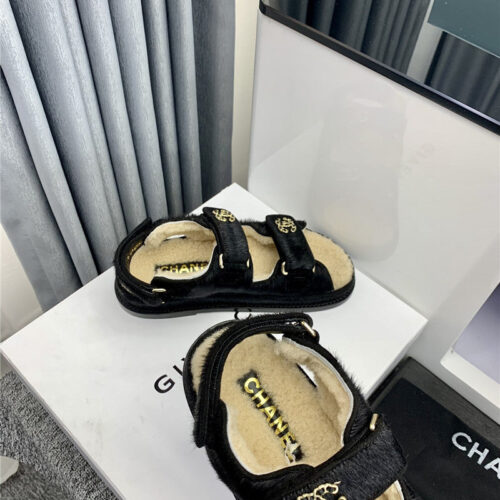 High Quality Luxury Chanel Beach Sandals – Style 61862 product detail
