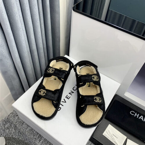 High Quality Luxury Chanel Beach Sandals – Style 61862 product detail