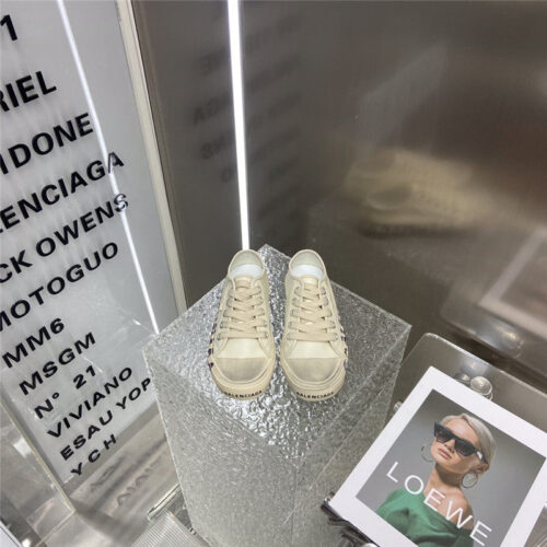 High Quality Luxury Balenciaga Battle Damaged Espadrilles – Style 26595 product detail