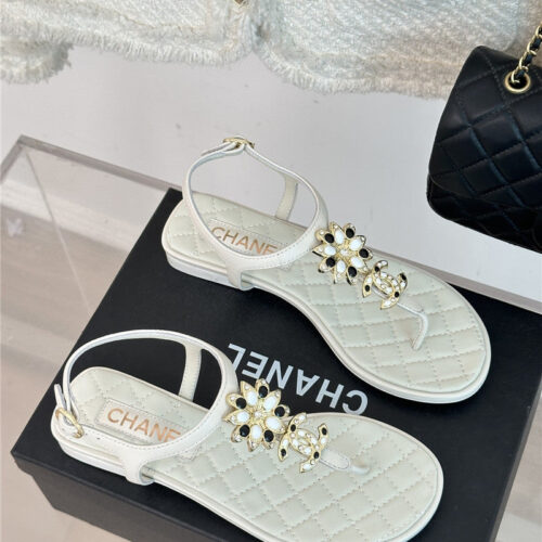 High Quality Luxury Chanel Camellia Double C Pinch Sandals – Style 87110 alternate view