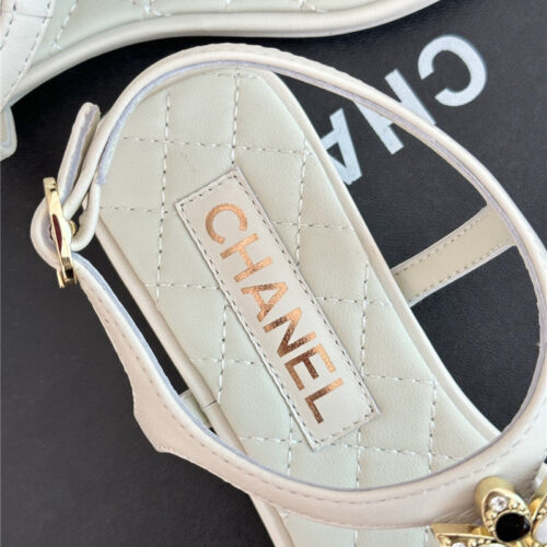 High Quality Luxury Chanel Camellia Double C Pinch Sandals – Style 87110 product detail