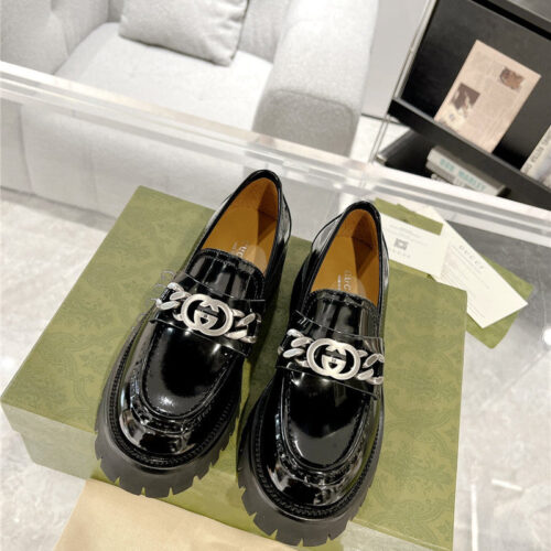 High Quality Luxury Gucci New Double GG Hardware Platform Loafers – Style 01811 alternate view
