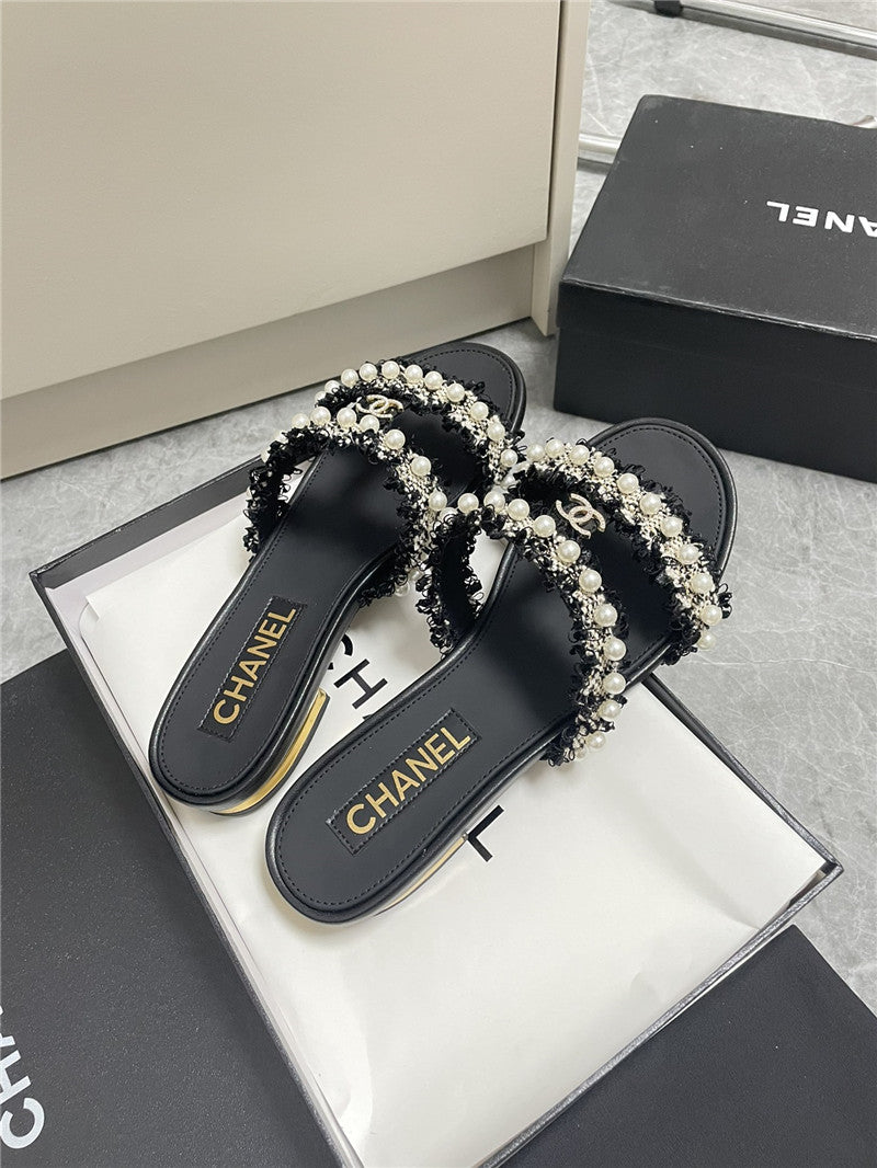 High Quality Luxury Chanel New Pearl Buckle Slippers product detail
