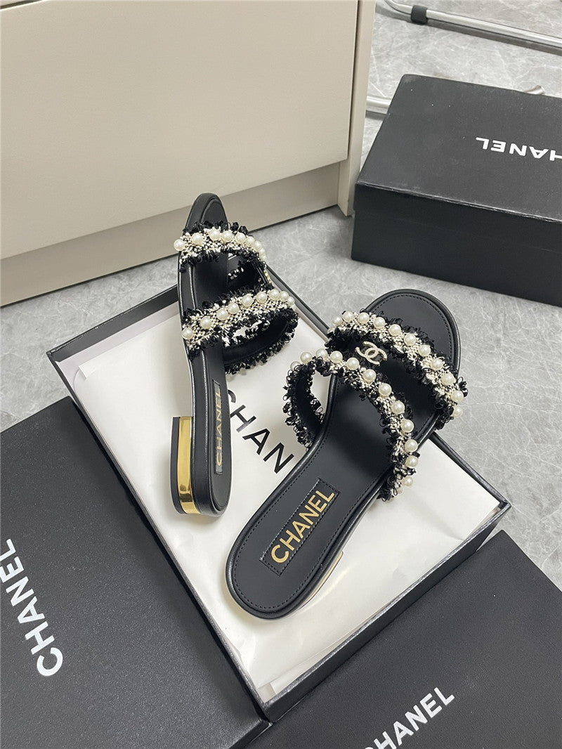 High Quality Luxury Chanel New Pearl Buckle Slippers product detail