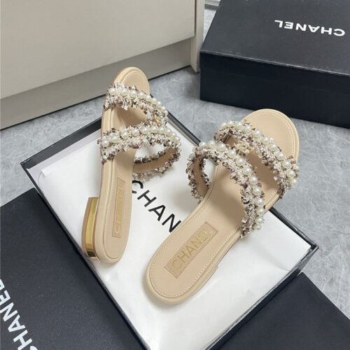 High Quality Luxury Chanel New Pearl Buckle Slippers – Style 90246 product detail