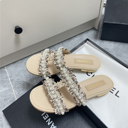 High Quality Luxury Chanel New Pearl Buckle Slippers – Style 90246 product detail