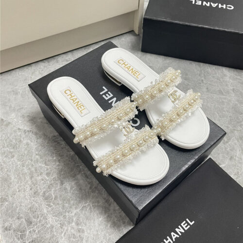 High Quality Luxury Chanel New Pearl Buckle Slippers – Style 55782