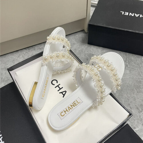 High Quality Luxury Chanel New Pearl Buckle Slippers – Style 55782 product detail