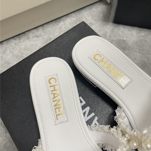 High Quality Luxury Chanel New Pearl Buckle Slippers – Style 55782 product detail
