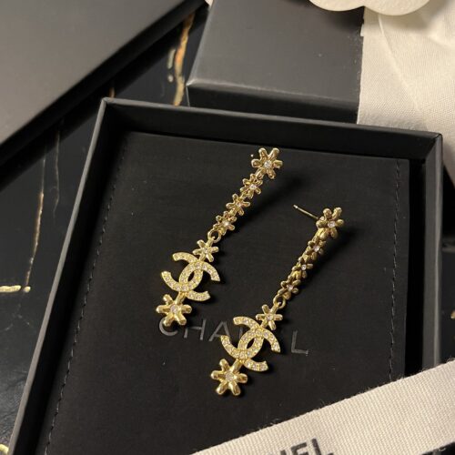 High Quality Luxury Chanel Small Incense Earrings – Style 50453 product detail