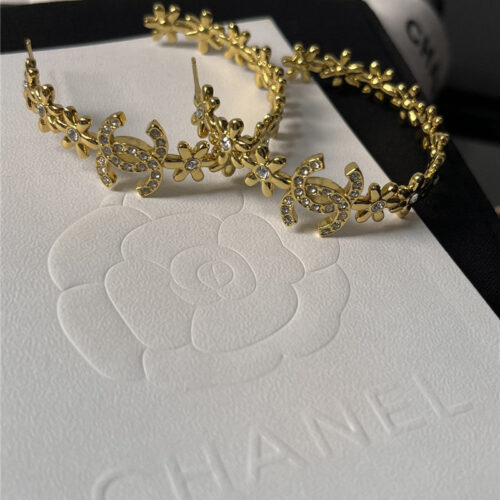 High Quality Luxury Chanel Small Incense Earrings product detail