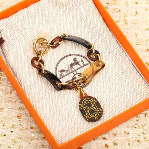 High Quality Luxury Hermes Horn Bracelet
