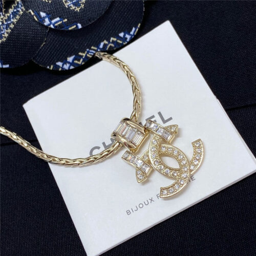High Quality Luxury Chanel Double C Crystal Snake Bone Necklace product detail
