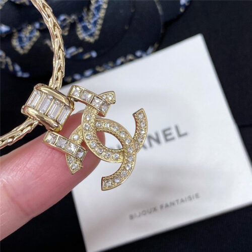 High Quality Luxury Chanel Double C Crystal Snake Bone Necklace product detail
