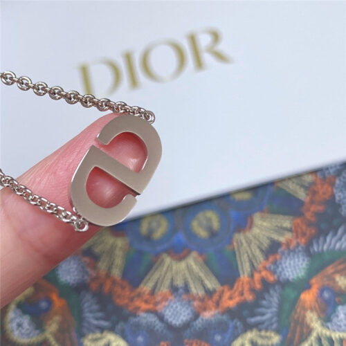 High Quality Luxury Dior Cd Diamond Necklace product detail