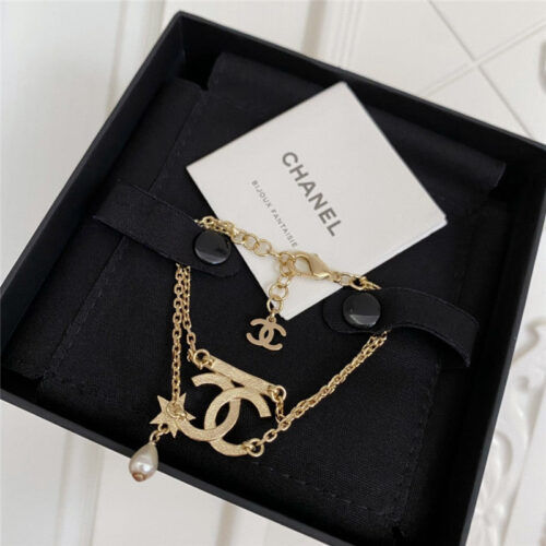High Quality Luxury Chanel Double C Pendant Star Pearl Bracelet product detail