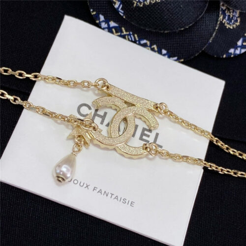 High Quality Luxury Chanel Double C Pendant Star Pearl Bracelet product detail