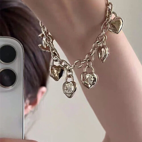 High Quality Luxury Chanel Metal Heart Bracelet alternate view