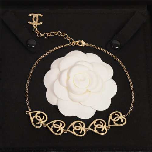 High Quality Luxury Chanel 5 Love Necklaces