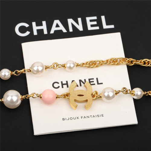 High Quality Luxury Chanel Fragrance Necklace – Style 49980 product detail