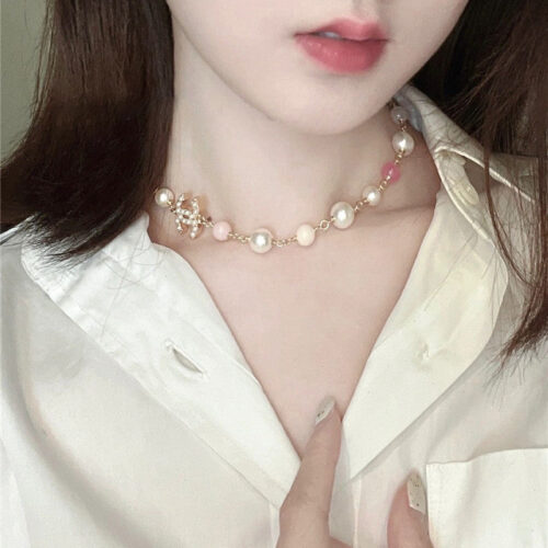High Quality Luxury Chanel Fragrance Necklace – Style 49980 alternate view