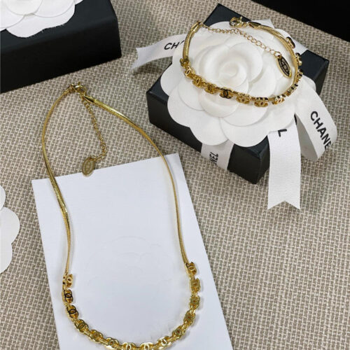High Quality Luxury Chanel Fragrance Bracelet product detail