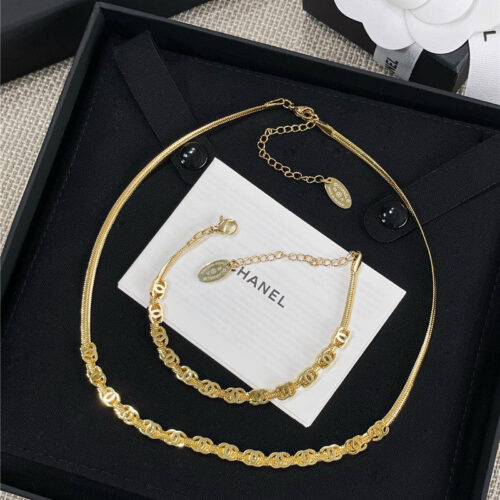 High Quality Luxury Chanel Fragrance Bracelet alternate view