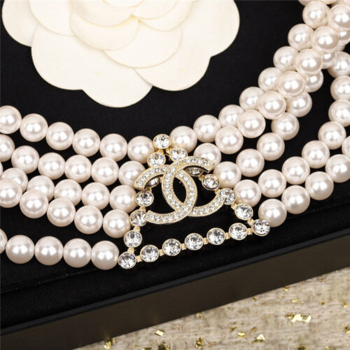 High Quality Luxury Chanel Five Layer Pearl Triangle Necklace alternate view