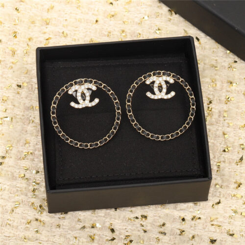 High Quality Luxury Chanel Circle Piercing Leather Double C Earrings