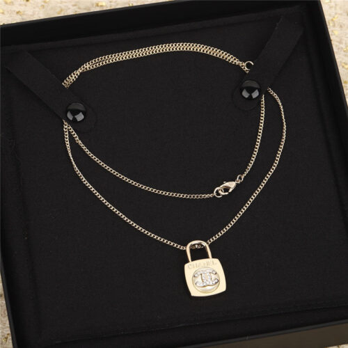 High Quality Luxury Chanel Latest Lock Necklace