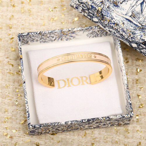 High Quality Luxury Dior D Letter Open Bracelet – Style 50686