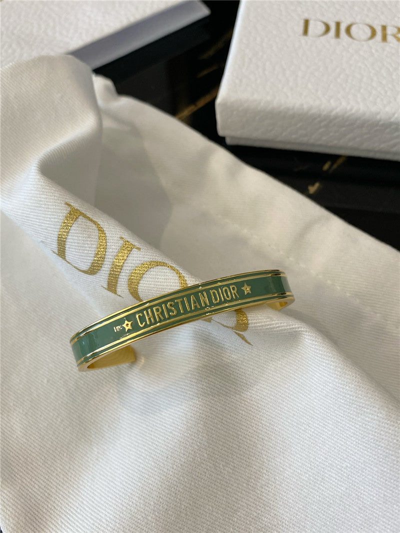 High Quality Luxury Dior D Letter Open Bracelet – Style 50688 product detail