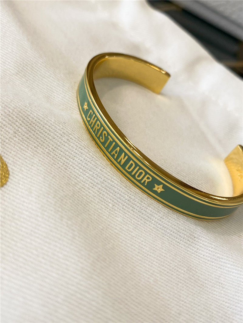 High Quality Luxury Dior D Letter Open Bracelet – Style 50688 product detail