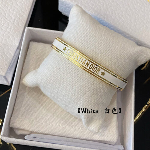 High Quality Luxury Dior D Letter Open Bracelet product detail