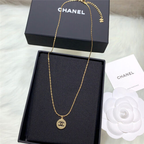 High Quality Luxury Chanel Fragrance Necklace – Style 49982 product detail