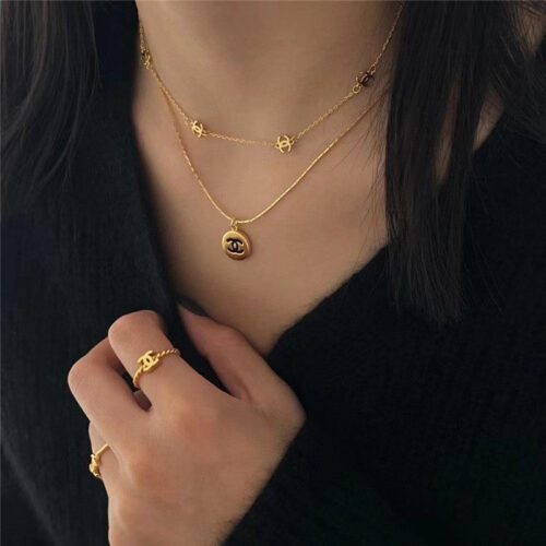 High Quality Luxury Chanel Fragrance Necklace – Style 49982 product detail