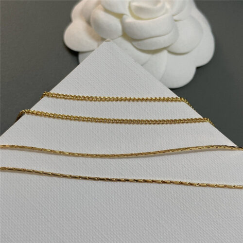 High Quality Luxury Chanel Fragrance Necklace – Style 49986 product detail