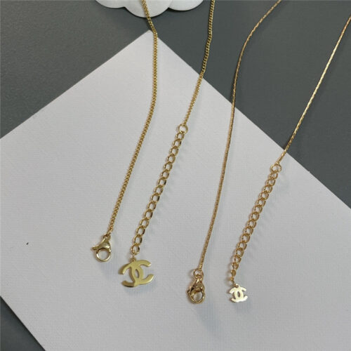 High Quality Luxury Chanel Fragrance Necklace – Style 49986 product detail