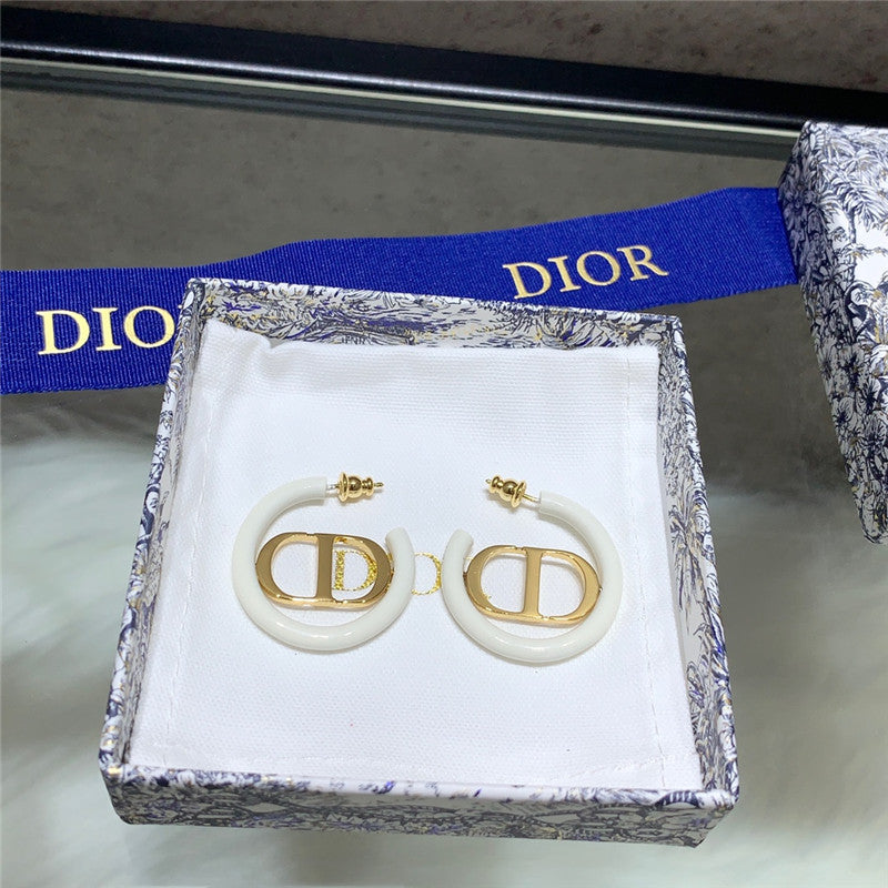 High Quality Luxury Dior Simple Cd Callout Metal Earrings – Style 50902