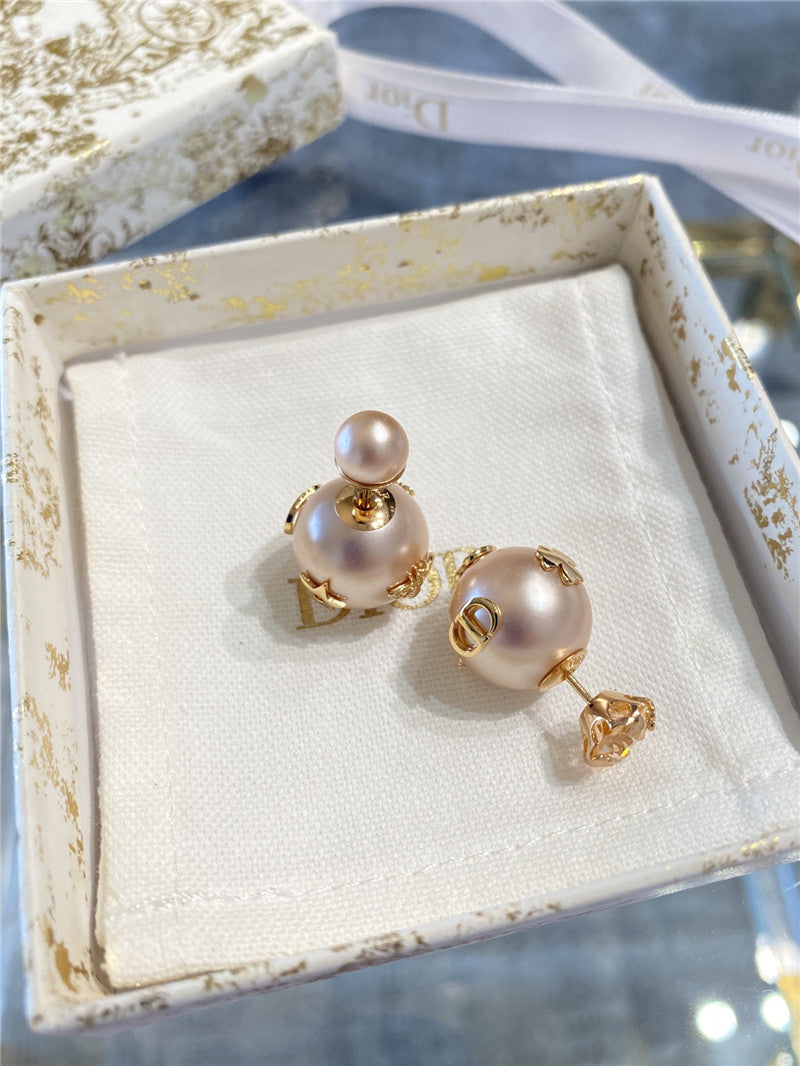High Quality Luxury Dior New Pink Pearl Crystal Earrings product detail