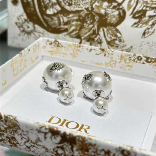 High Quality Luxury Dior Multi-Accessories Black Pearl Earrings – Style 50800 product detail