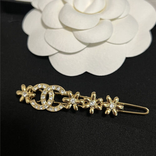 High Quality Luxury Chanel Handmade Workshop Double C Small Flower Hairpin