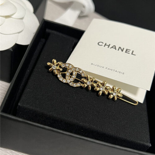 High Quality Luxury Chanel Handmade Workshop Double C Small Flower Hairpin product detail